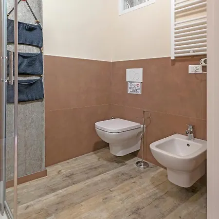 Evaluna Homevacation Bed & Breakfast *